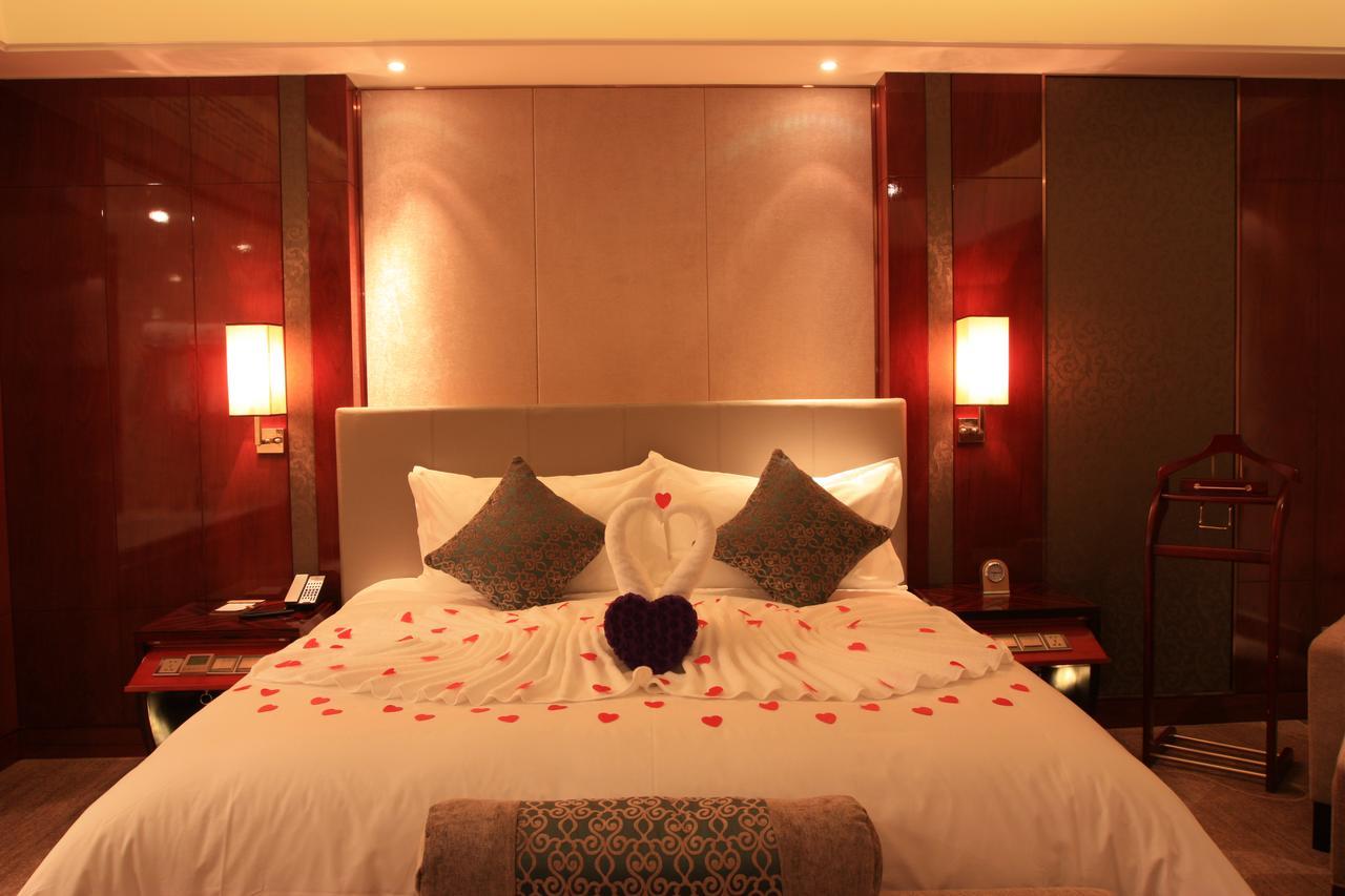 Xining Sapphire Hotel Exterior photo