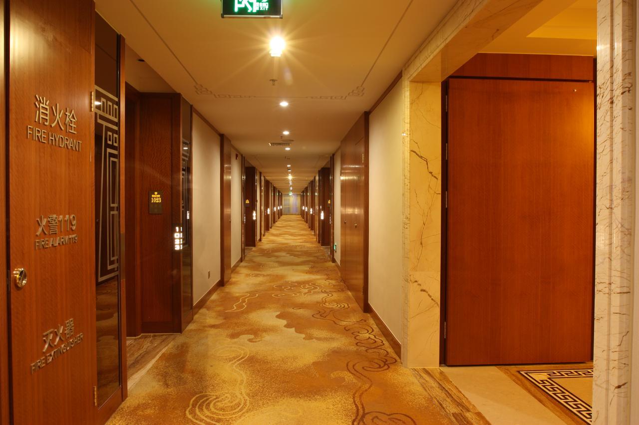 Xining Sapphire Hotel Exterior photo