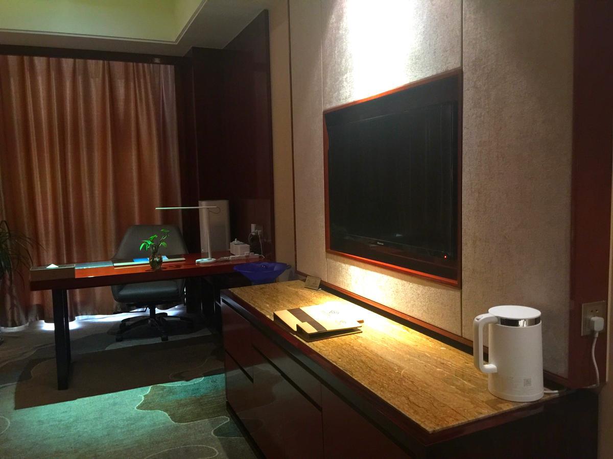 Xining Sapphire Hotel Exterior photo
